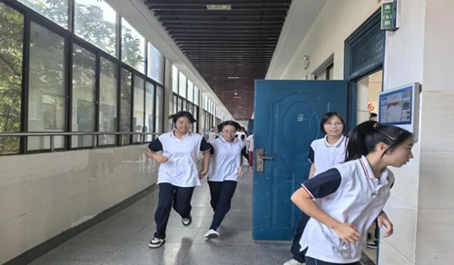 640_副本.jpg